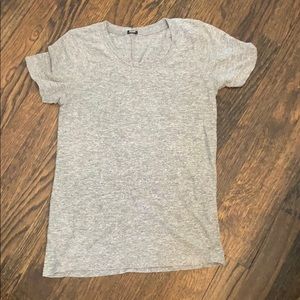 Monrow classic grey t small